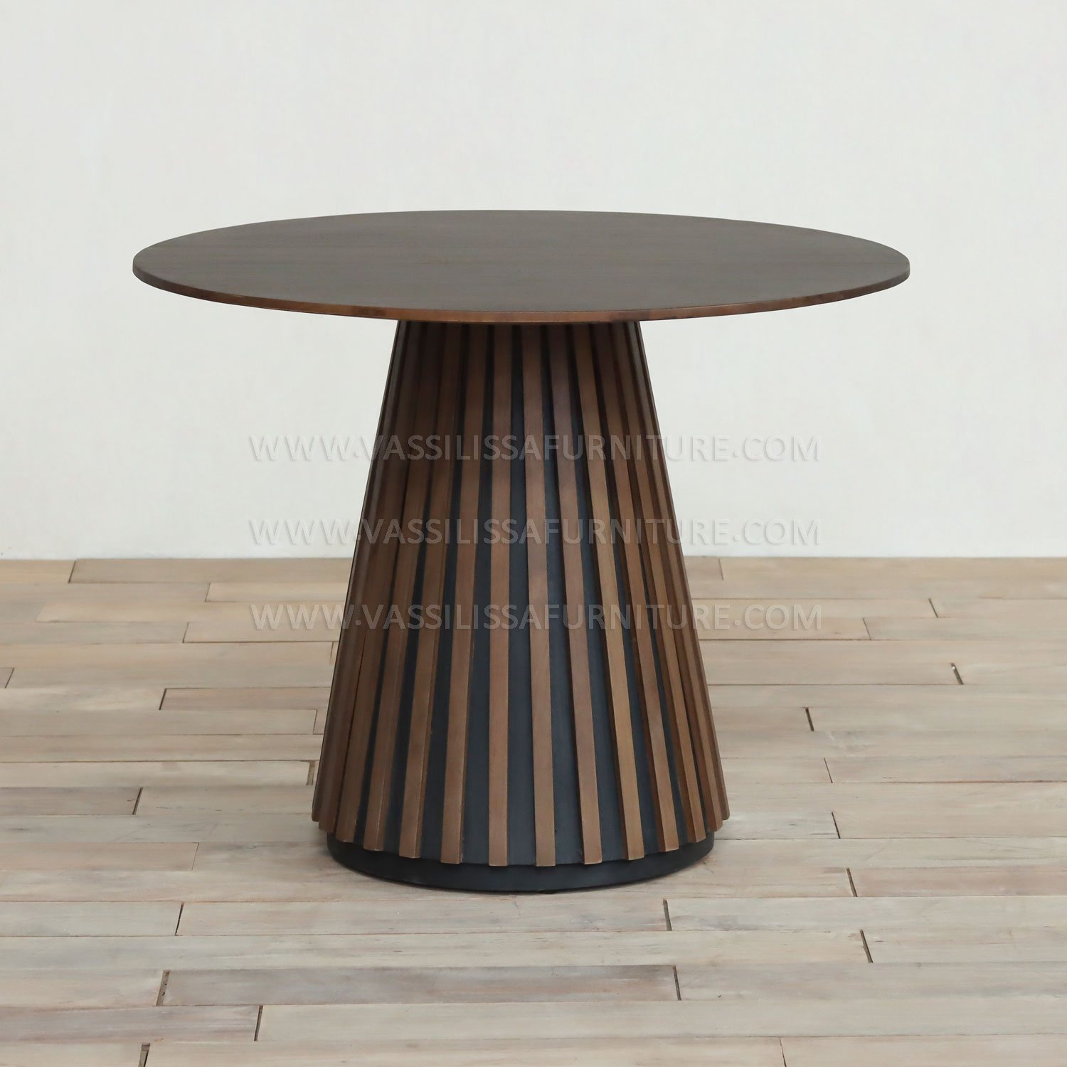 Aurea Petite Dining Table