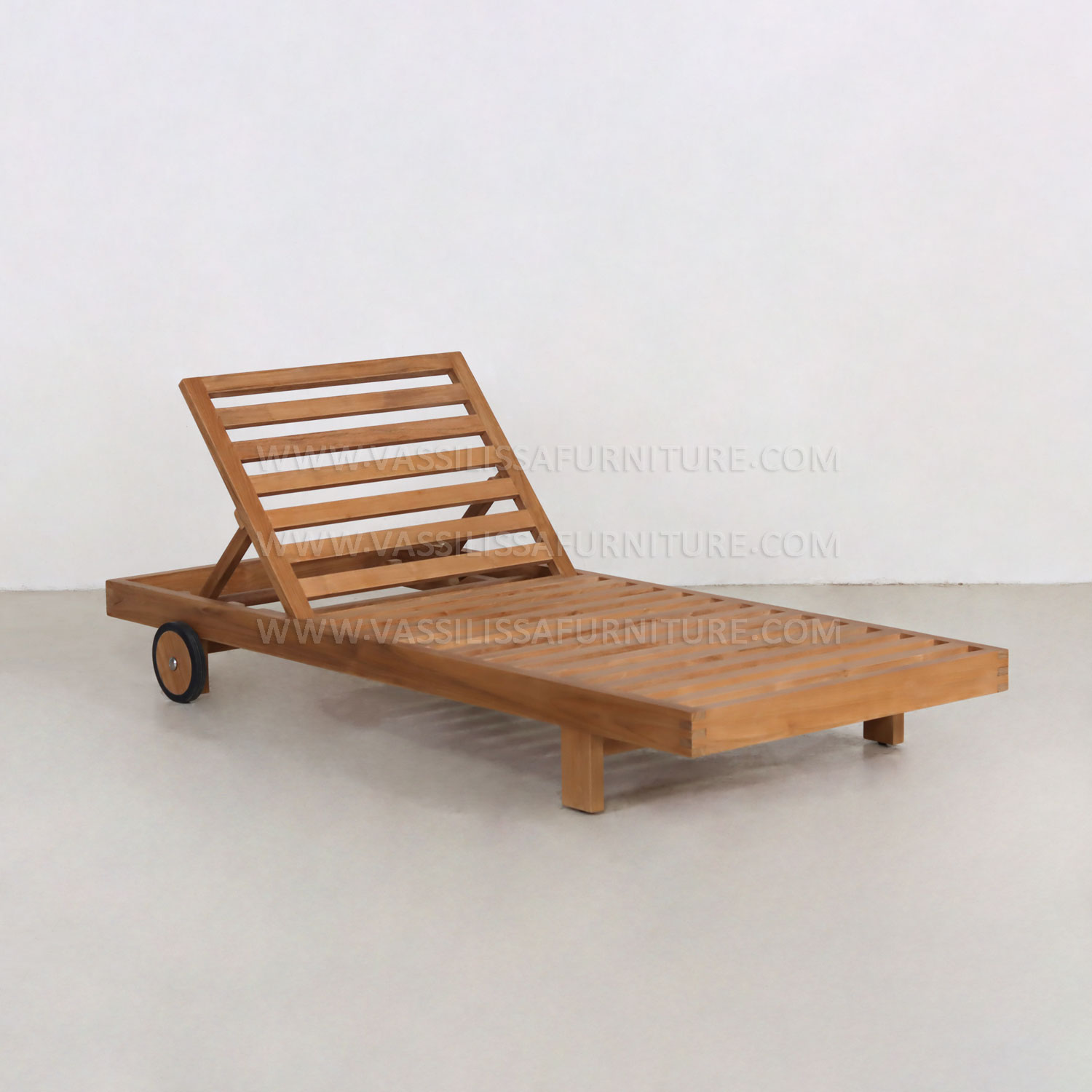 Elora Lounger