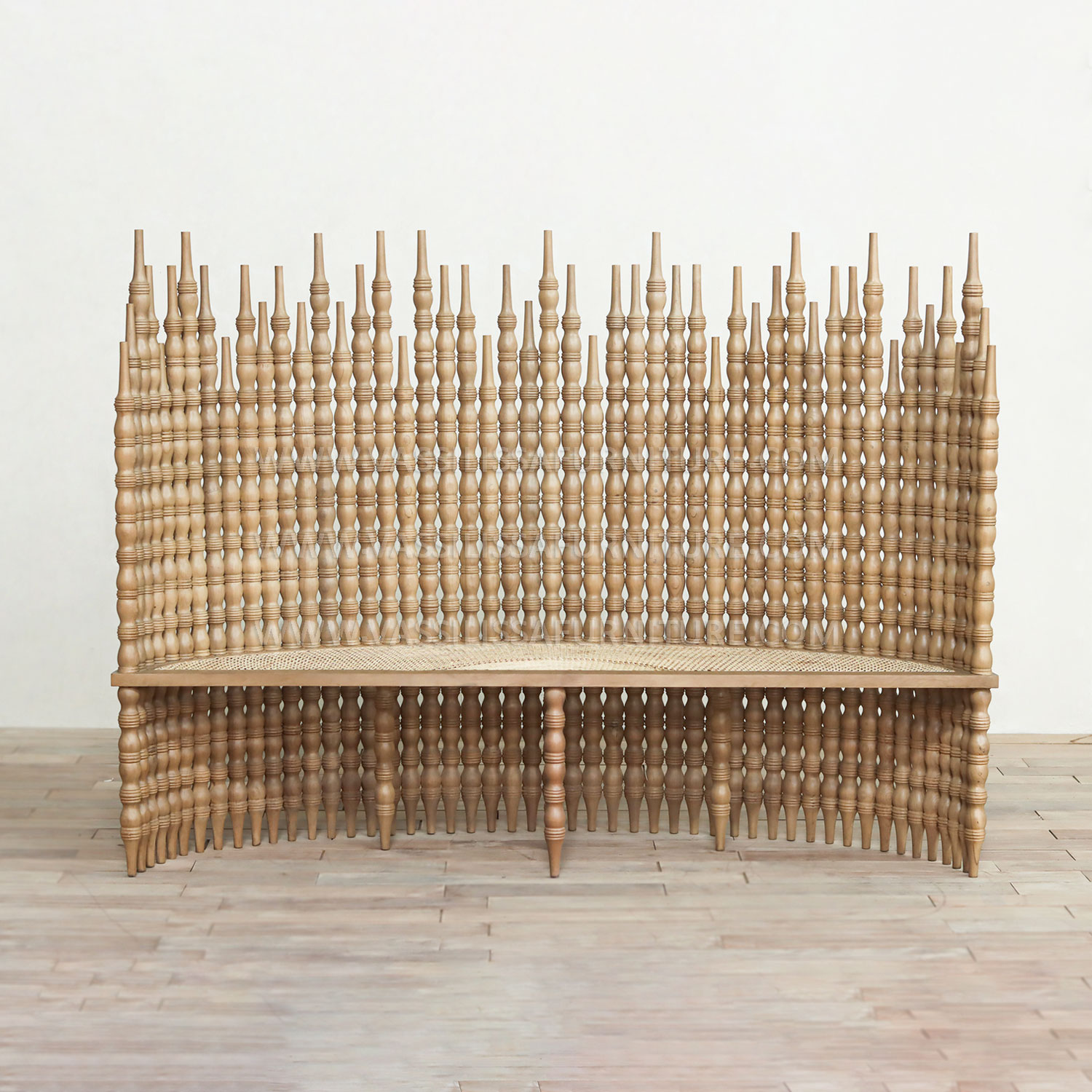 Aranya Bench
