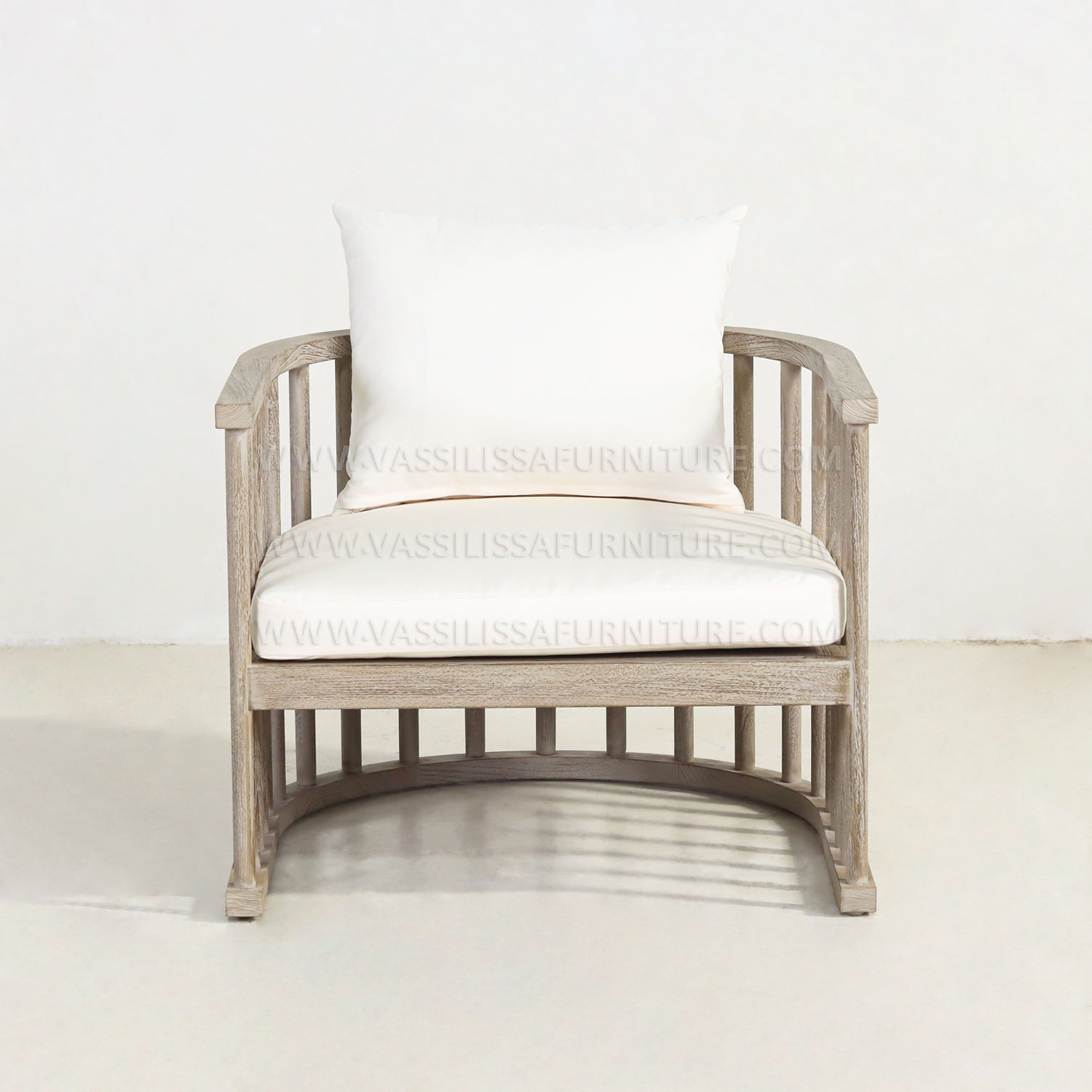 Aruna Lounge Chair
