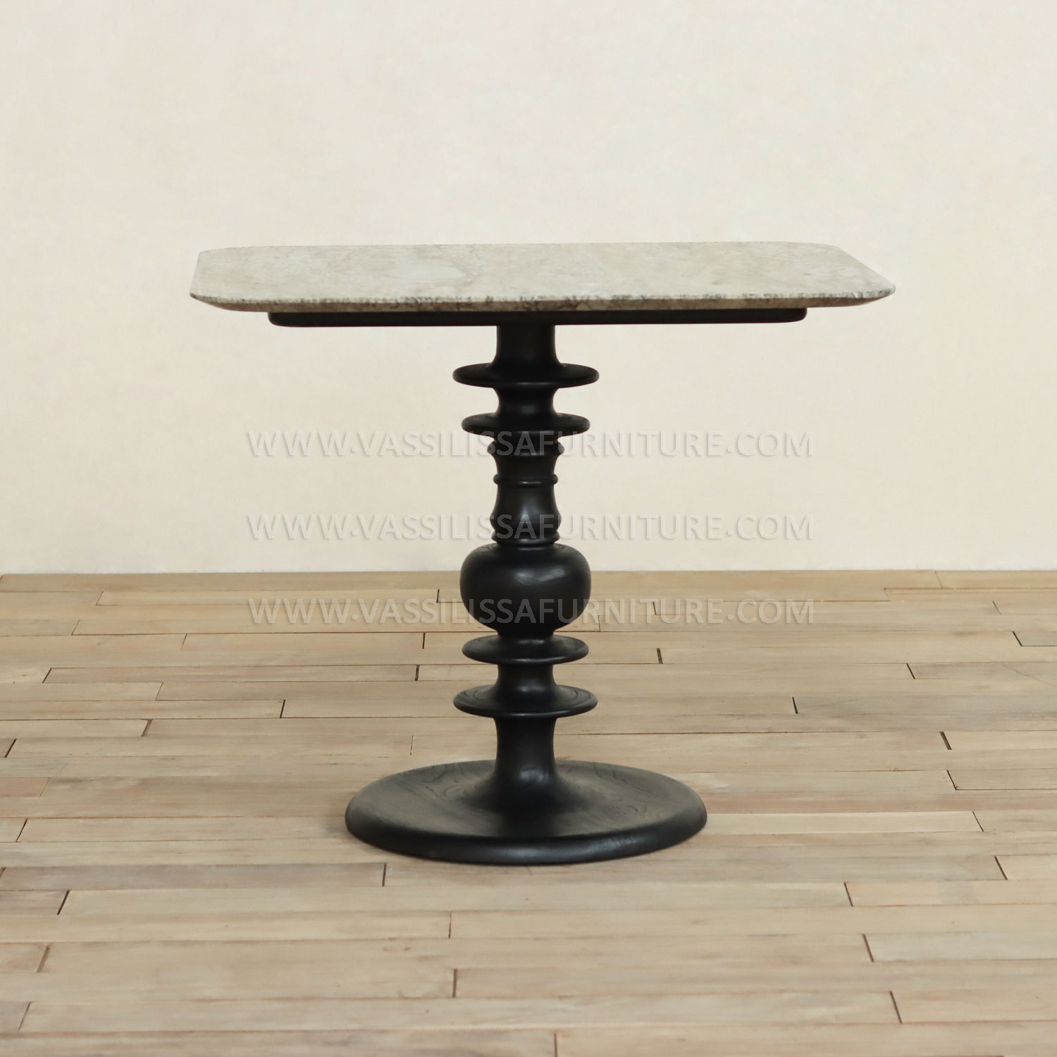 Averon Dining Table